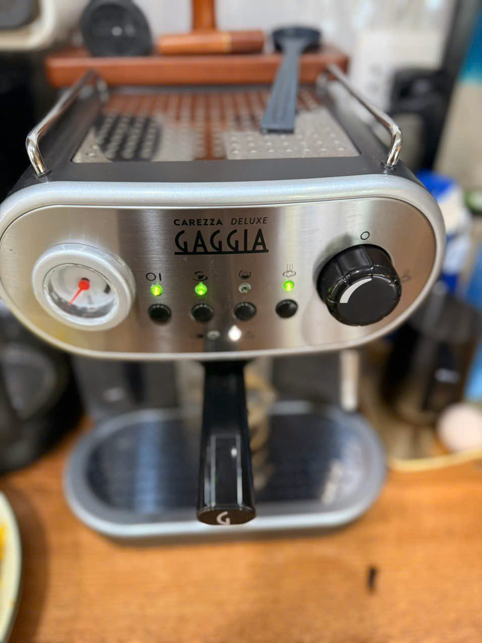gaggia-carezza-deluxe-3 Máy pha cafe espresso giá rẻ Gaggia Carezza Deluxe (feedback từ khách)