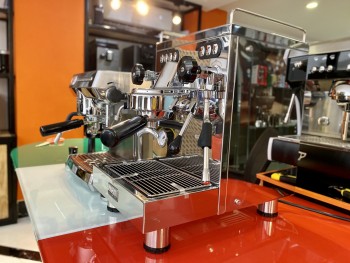 Máy pha cà phê WPM KD 320