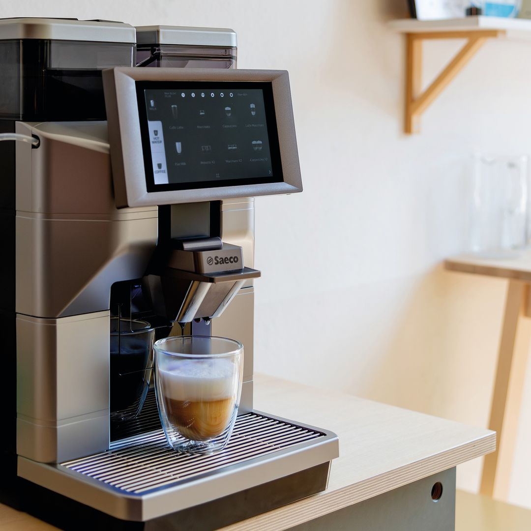 Saeco Magic M2 cung cấp cà phê chất lượng với hiệu suất cao