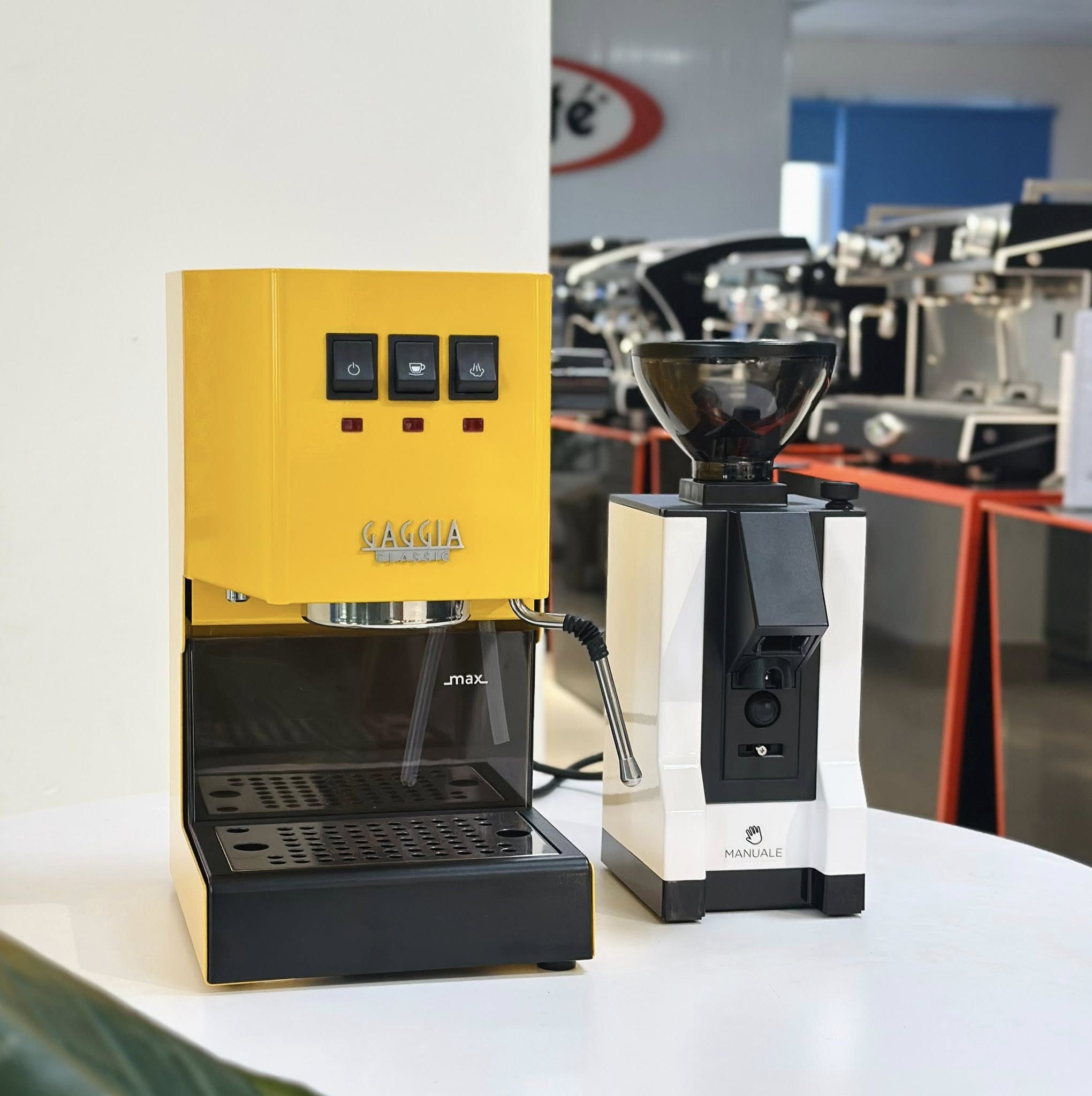 Combo máy pha cà phê gia đình Gaggia Classic E24 và Eureka Mignon Manuale