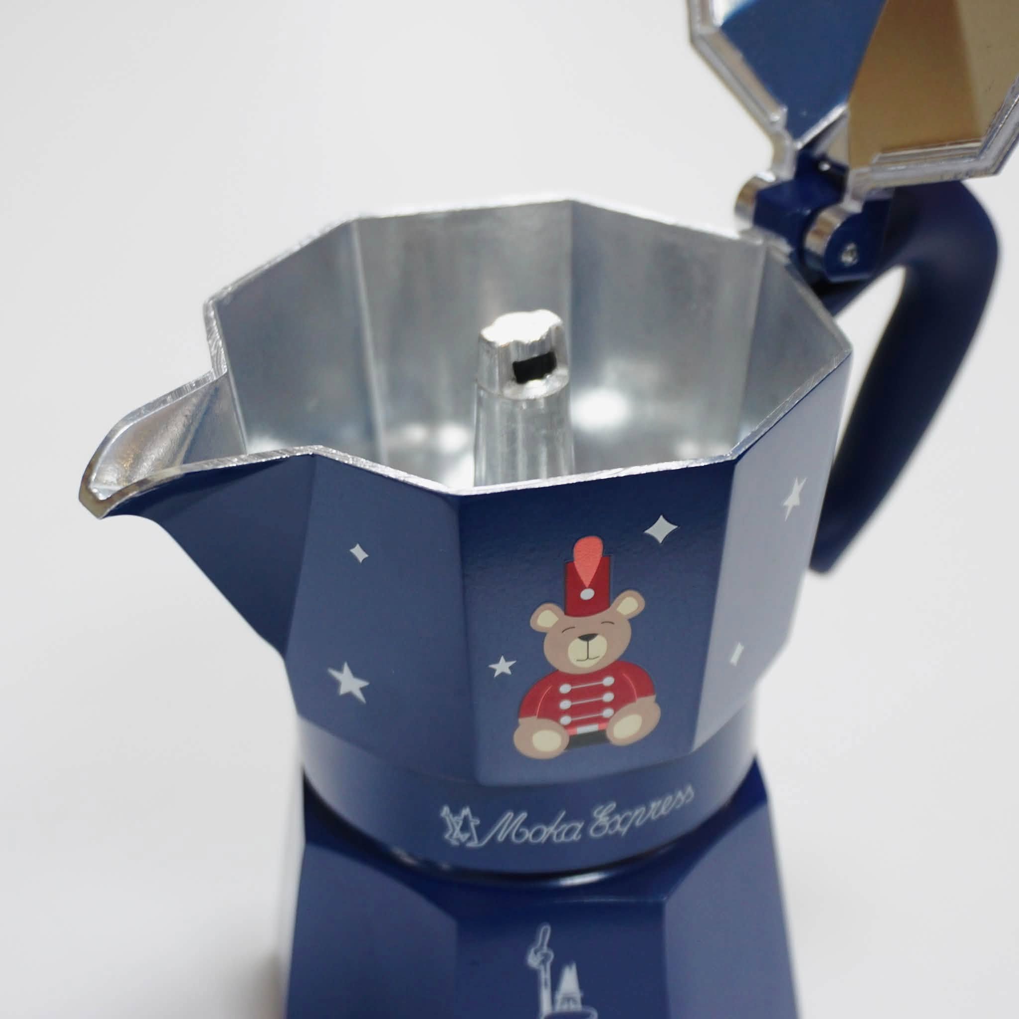 Ấm Bialetti Magico Ricordo Moka Express phiên bản giáng sinh vệ sinh và bảo quản đơn giản